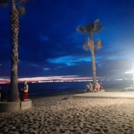 Apartament Long Beach Golem