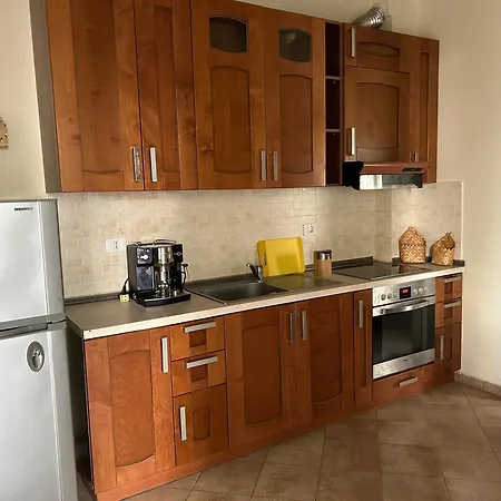 Long Beach Golem Apartment Golem (Tirana)